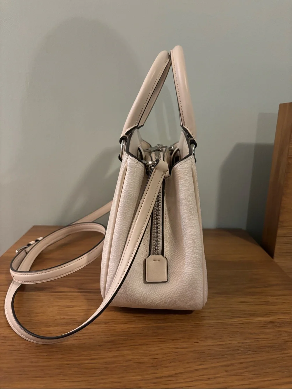 Coach Savannah Carryall Bag in a white signature canvas with silver hardware